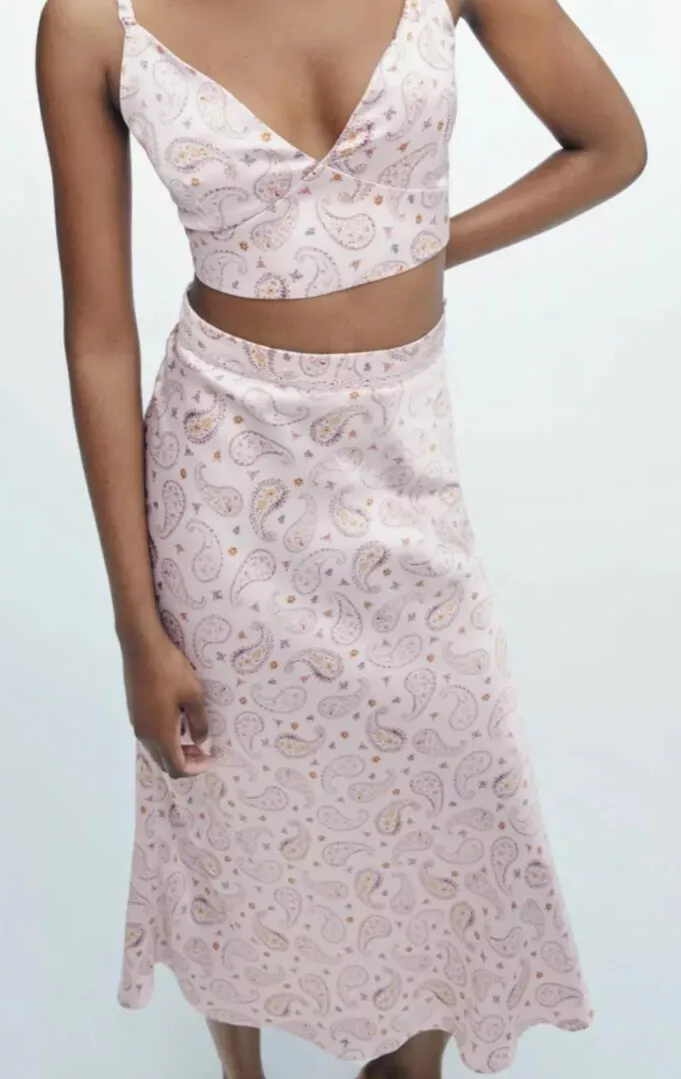 Zara pink lace midi clearance skirt