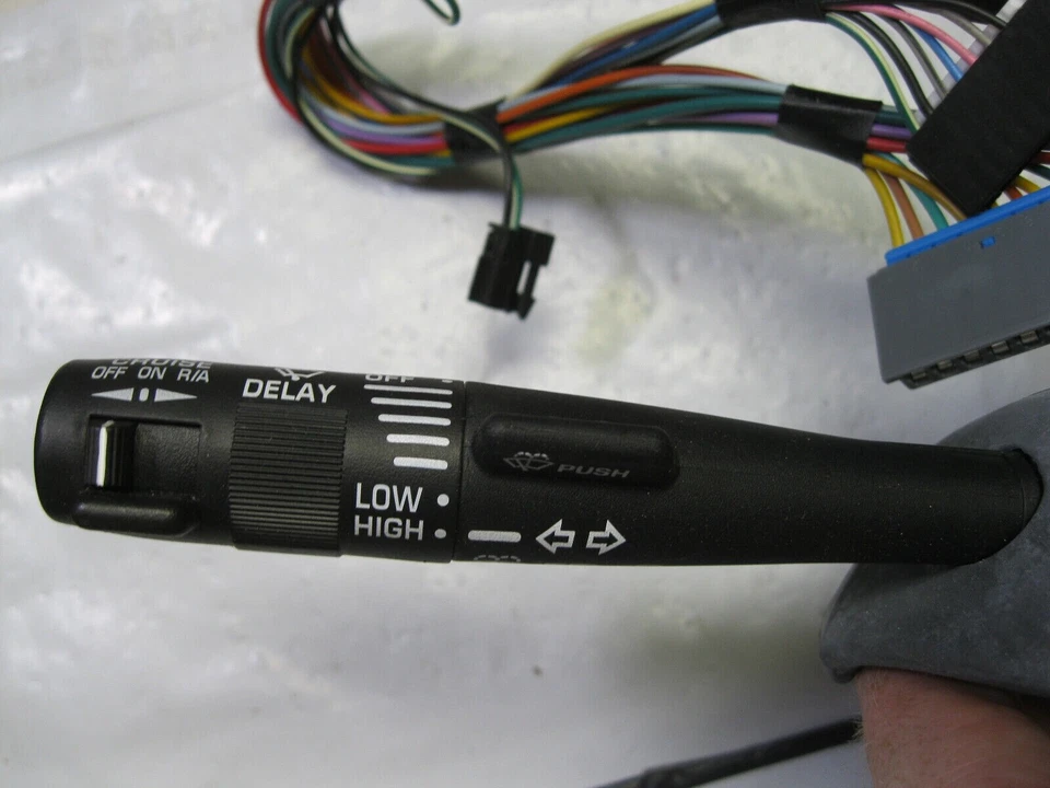 Airtex 1S1992 Cruise Control / Combination Switch - Image 4 of 4
