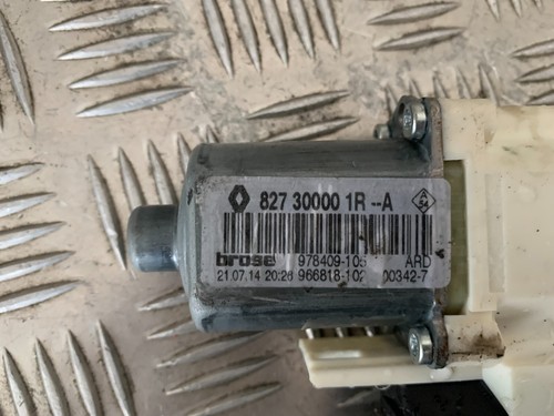 Moteur de lève Vitre Arrière Droit - RENAULT LAGUNA III (3) - Réf : 827300001R-A - Picture 4 of 4