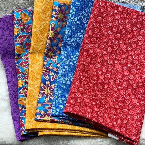 Fat Quarter Candy Party 6 Piece Quilt Fabric Bundle, Blue/Red/Purple/Orange - Picture 5 of 5