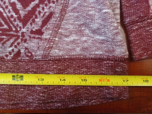 Maurices Womens Raglan Tribal Sweatshirt size Medium Burgundy Pullover - Picture 6 of 9