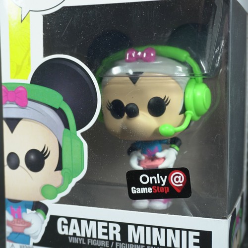 Funko Pop Gamer Minnie 507 Disney Mickey 90 Years GameStop Exclusive Not Mint - Picture 7 of 8