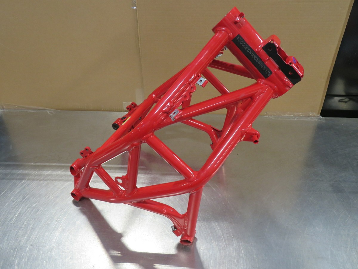 EB1093 2016 16 MV AGUSTA F3 800 FRAME ASSEMBLY SALVAGE VIN