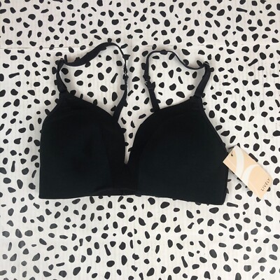 LIVELY NWT Jet Black All Day Deep V No Wire Bra 32D 42541