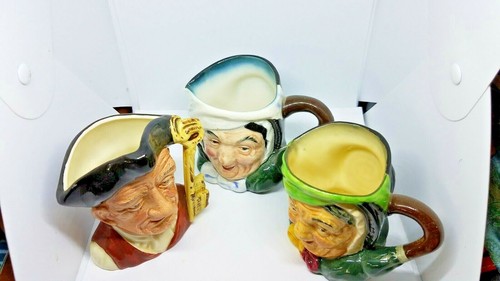 Set 3 tazze personaggi vintage alte 2 1/2" - Foto 2 di 6