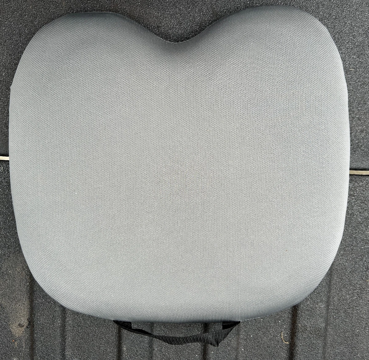 Curved 2025 seat pads