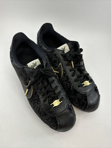 Nike Classic Cortez 72 SE Black Velvet Embossed Royalty Print Women's Size 10 - Picture 11 of 14