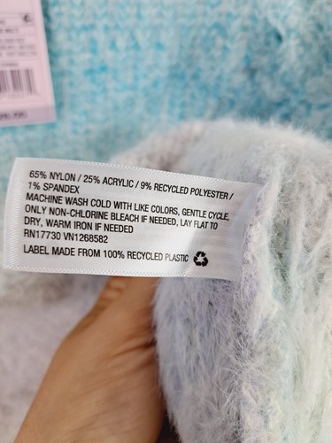 Wild Fable Women's Light Blue Multi Color Fuzzy pullover Cropped Sweater NWTs M - Picture 4 of 5