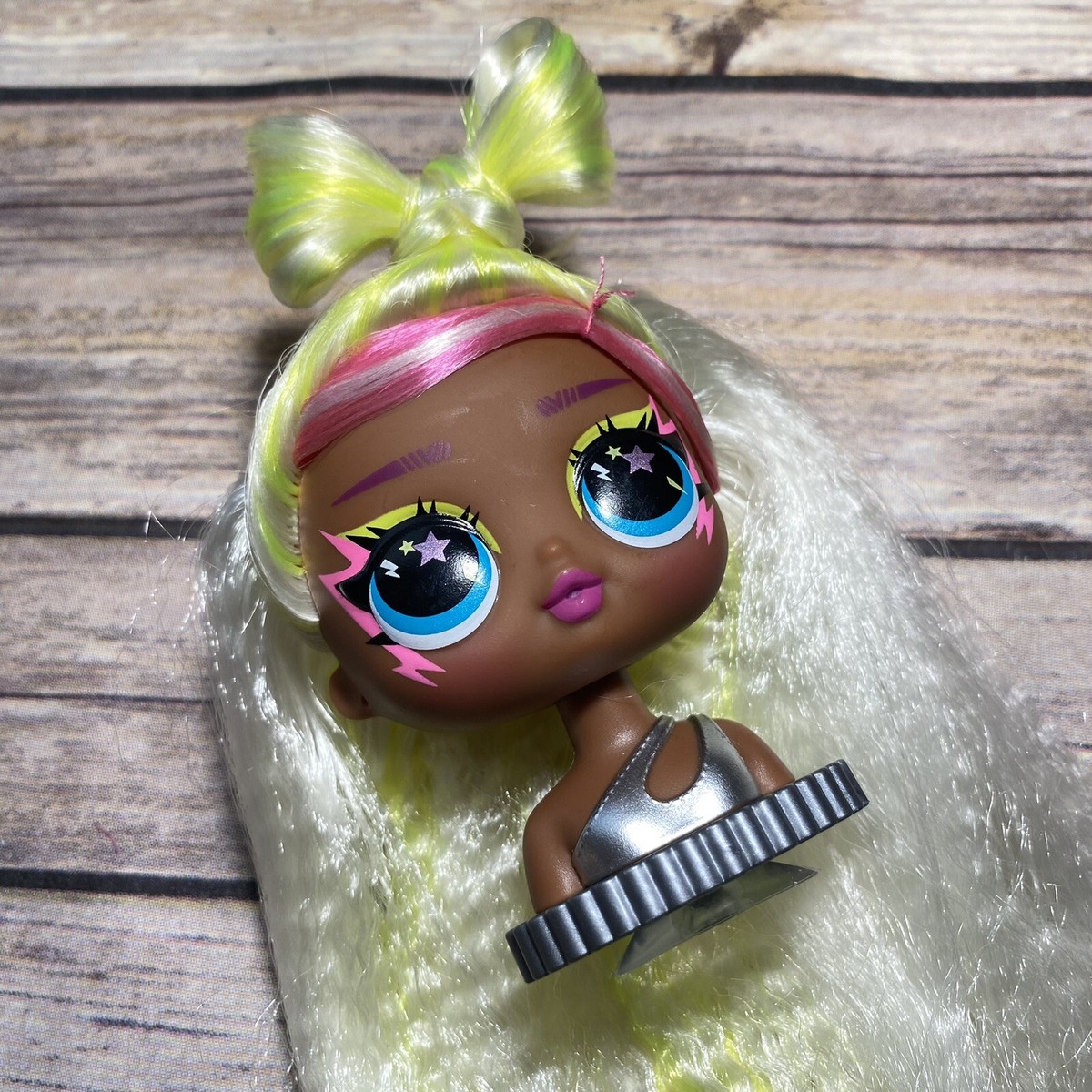 Lol Surprise Omg Tweens Doll Cora Paint Splatters Hair Swap