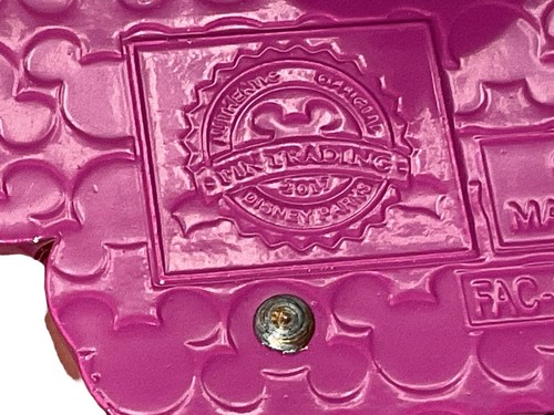 Prendedor de intercambio de parques de Disney sombrero de brujo mágico 2017 rosa 3D brillo buen estado - Imagen 9 de 9