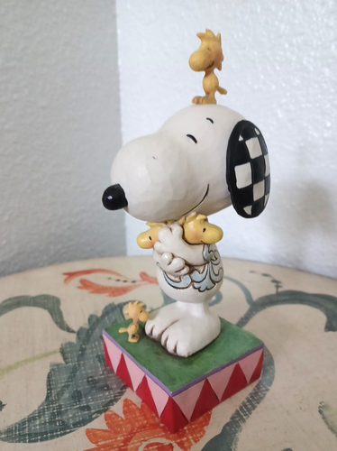 Jim Shore Peanuts Snoopy Woodstock & Friends “Love Is A Beagle Hug” #4043614 - Picture 10 of 11