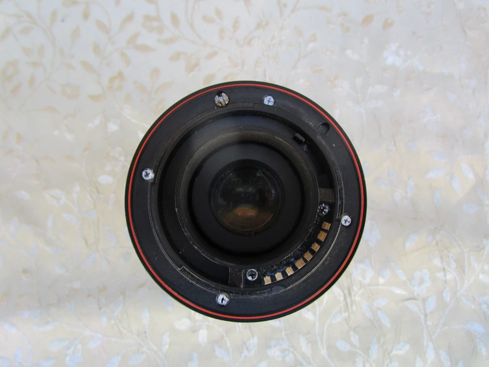 Lente de cámara Sony 55 DT 3,5-5,6/18-70 0,38 m/1,3 pies macro (sin caja) Foto 3 de 4
