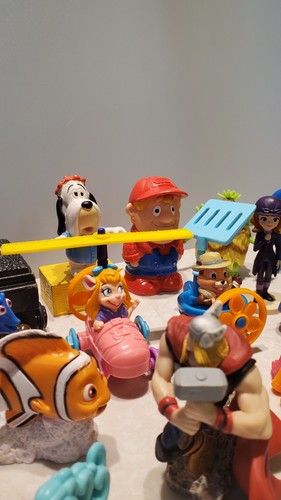Random Mixed Loose Used Toy Figure Lot - McDonald's, Nickelodeon, Etc. - Picture 4 of 11
