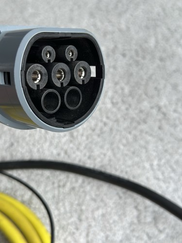 Genuine VW Type 2 EV Charging Cable WARRANTY e-Golf Passat GTE Tiguan Hybrid UK - Picture 4 of 6