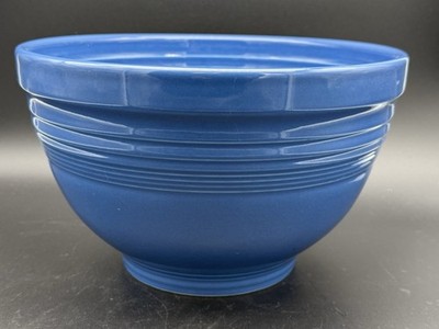 Fiesta Ware medium Lapis Blue Baking / Mixing Bowl 4 Qt Fiestaware Retired