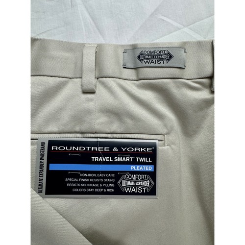 Roundtree & Yorke Mens 40x30 Pleated Expander Waistband Travel Smart Twill Pants - Picture 3 of 10