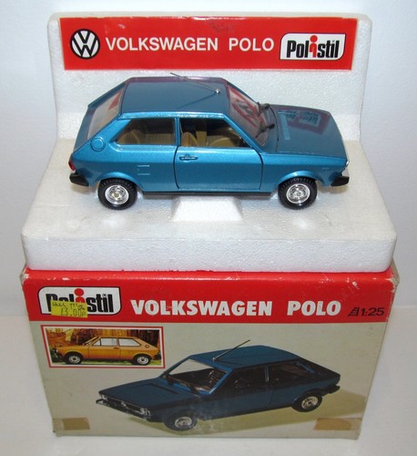 Polistil 1/25 S25 Volkswagen Polo Mk1 in Metallic Blue Mint w Original Box VW