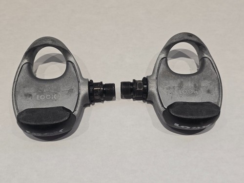 Look Road Bike Pedals with Cleats - Picture 1 of 7