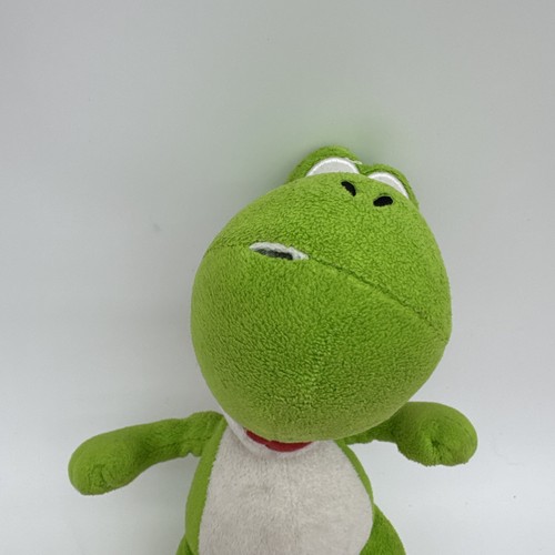 Super Mario Yoshi Plush/Stuffed Animal - Nintendo - Jakks Pacific 2021 9” - Picture 2 of 5