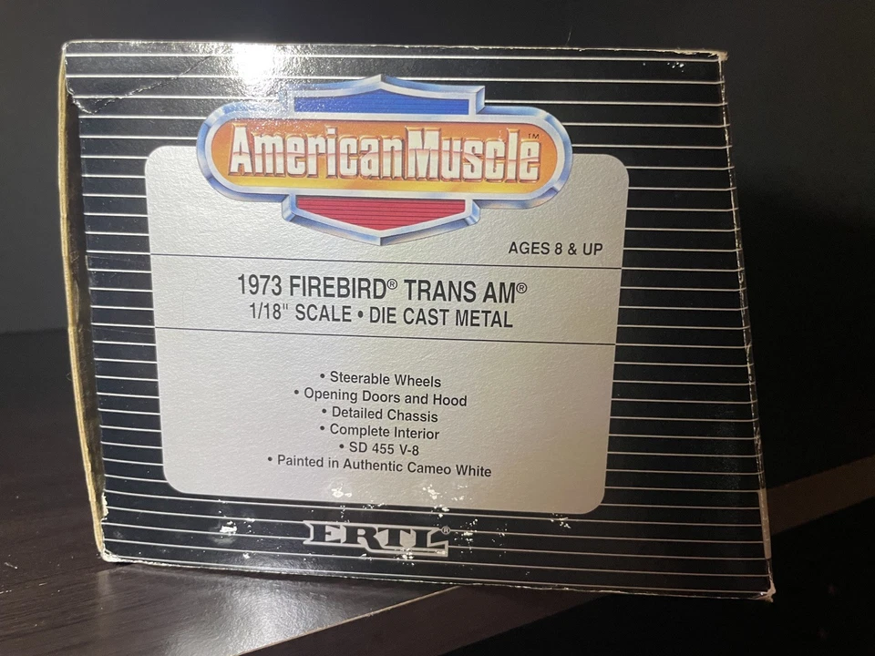 ERTL American Muscle 1973 Pontiac Firebird Trans AM 1:18 White - Image 2 of 3