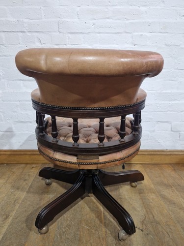 Antique style chesterfield swivel and recline desk chair - Picture 12 of 16