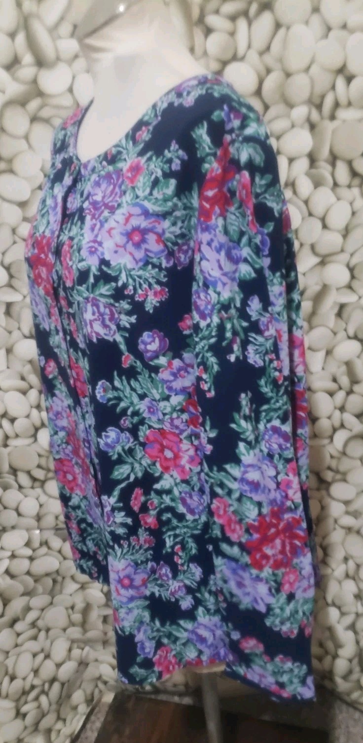 D&C Top Womens Size XL Floral Long Sleeve Button Up Navy Pink Purple Green 