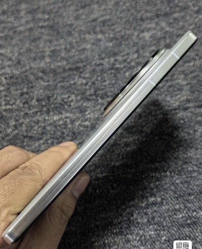 vivo x200Pro 16+512GB CN Version White 6000mAh Dual SIM gsm network Unlocked - Photo 2 sur 6