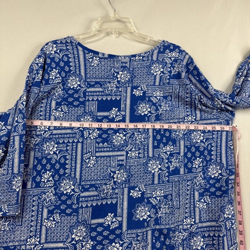 Woman Within Paisley-T-Shirt mit Blumenmuster Größe 1 X 22/24 blau weiß Grannycore - Bild 9 von 10