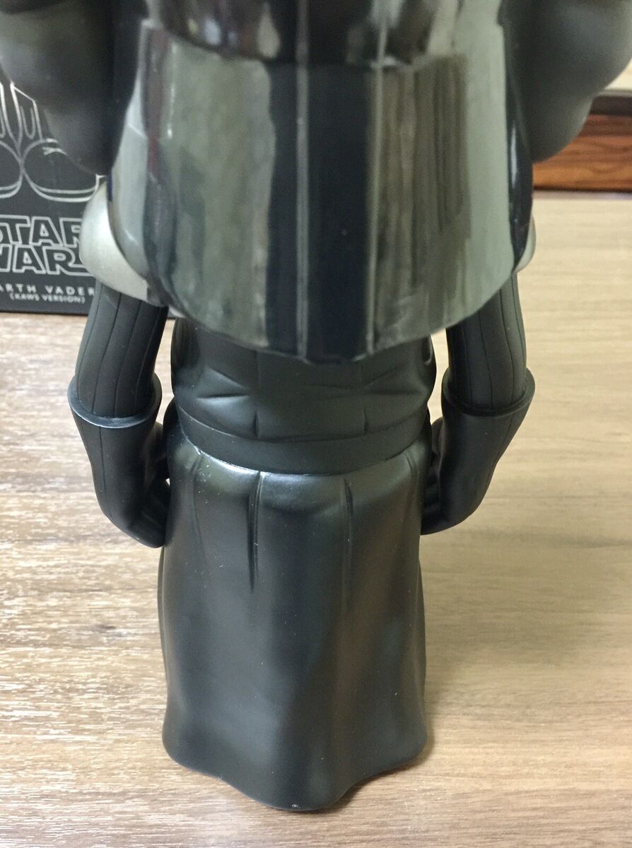 medicom bearbrick x kaws Darth Vader starwars figure 2007