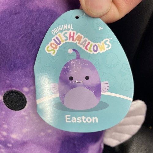 Peluche Squishmallows 12" Easton Anglerfish púrpura suave nuevo con etiqueta - Imagen 2 de 7