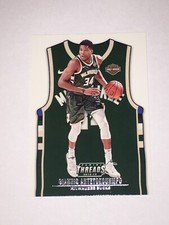 Giannis Antetokounmpo 2018-19 Panini Threads Base #180 Milwaukee Bucks 🏀