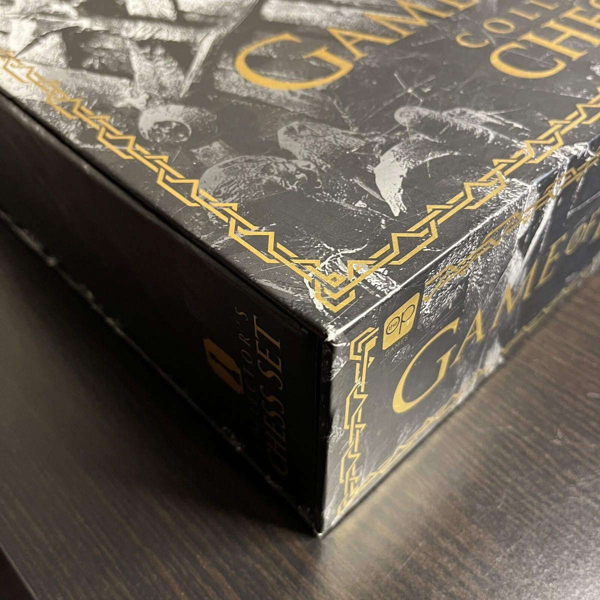 Game Of Thrones Collector's Chess Set - 32 Custom HBO Character Pieces | Westeros Vs White Walkers Chess Game