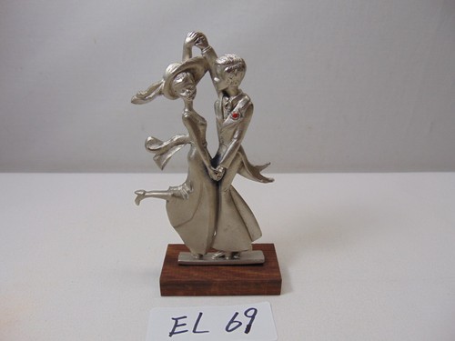 Statua Amore Vintage Made in Italy Peltro Artigianale Coppia Danzante DIE D.I.E 6" - Foto 8 di 11