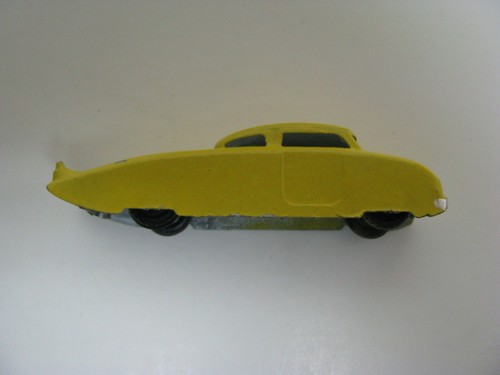 MIDGETOY DREAM FUTURISTIC YELLOW CAR WITH BOX NOS VINTAGE DIECAST TOY ROCKFORD I - Picture 5 of 8