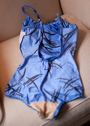 Vintage 1980s Girl's Women's Size S Bathing Suit One Piece Swimsuit - Picture 14 of 15