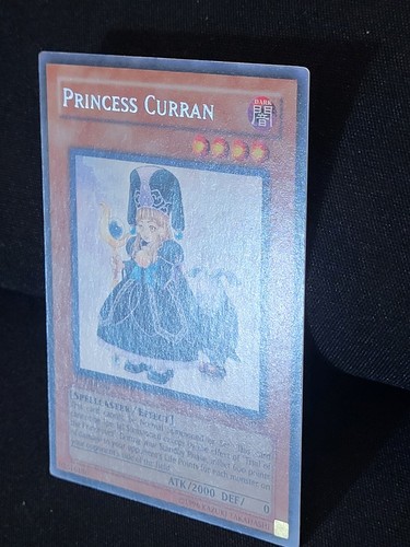 YuGiOh 3 x 1a Edizione Principessa Pikeru SOI-EN027 & 3 x Principessa Curran SOI-EN028 Rara - Foto 16 di 20