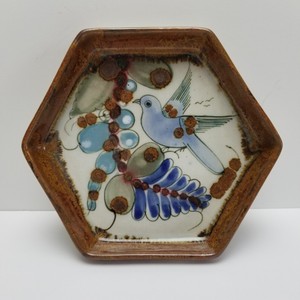 Vintage-Ken-Edwards-Dish-Tray-Bird-Pottery-Hexagon-7in