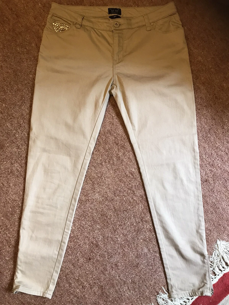 Ladies stone coloured jeans 2025