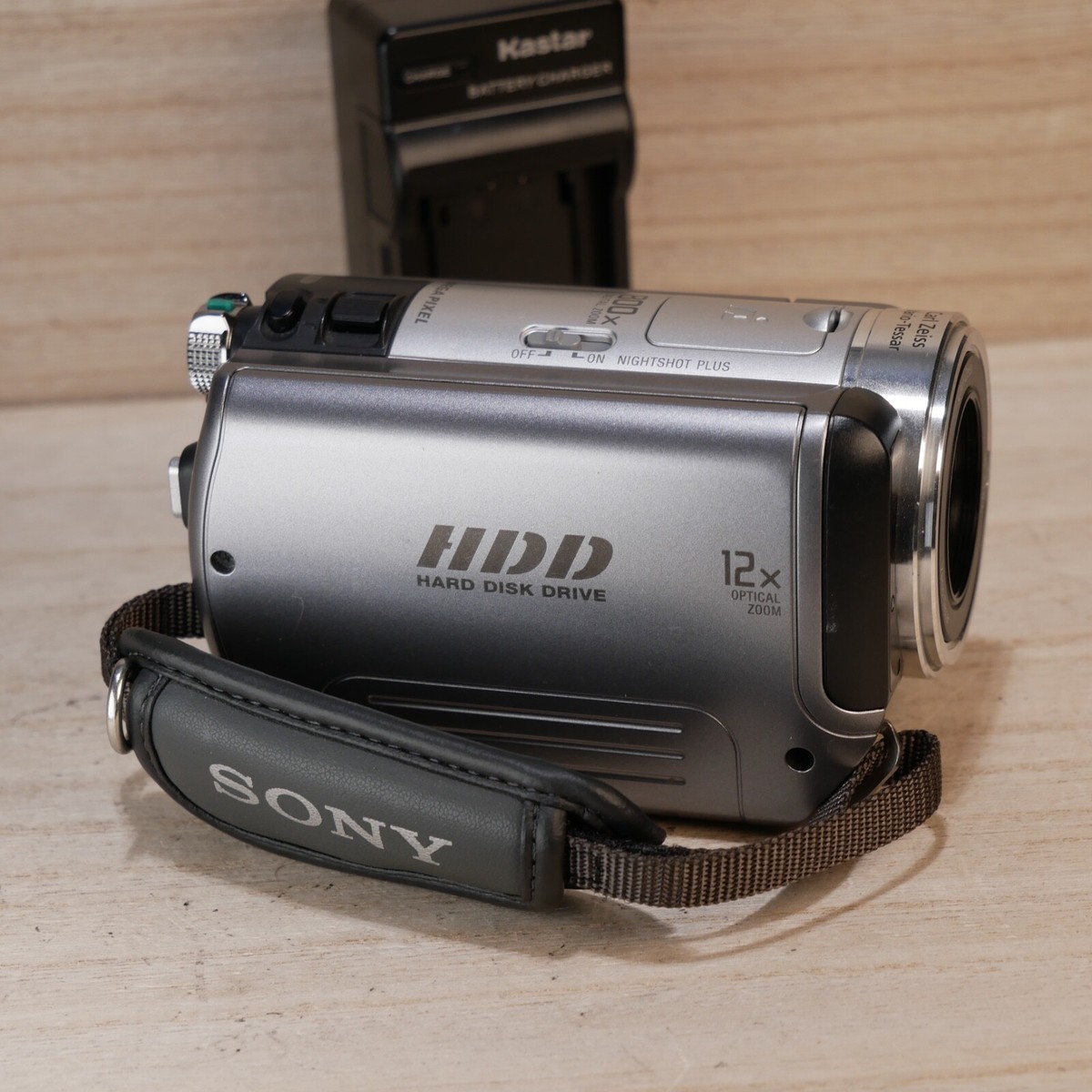 SONY HANDYCAM DCR-SR60 ビデオカメラ a2293 SONY HANDYCAM DCR-SR60 ビデオカメラ a2293