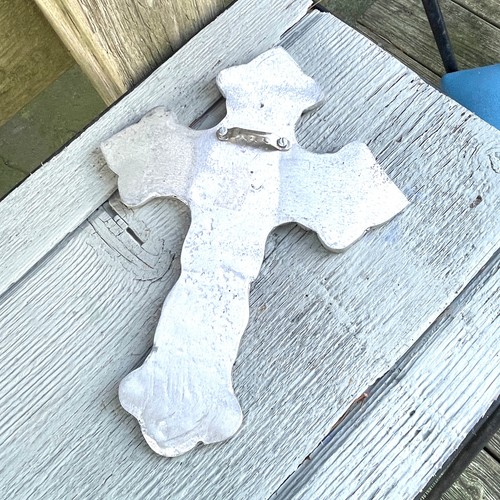Cruz cristiana de pared de aluminio fundido de 9" vintage no confesional con borde - Imagen 4 de 4