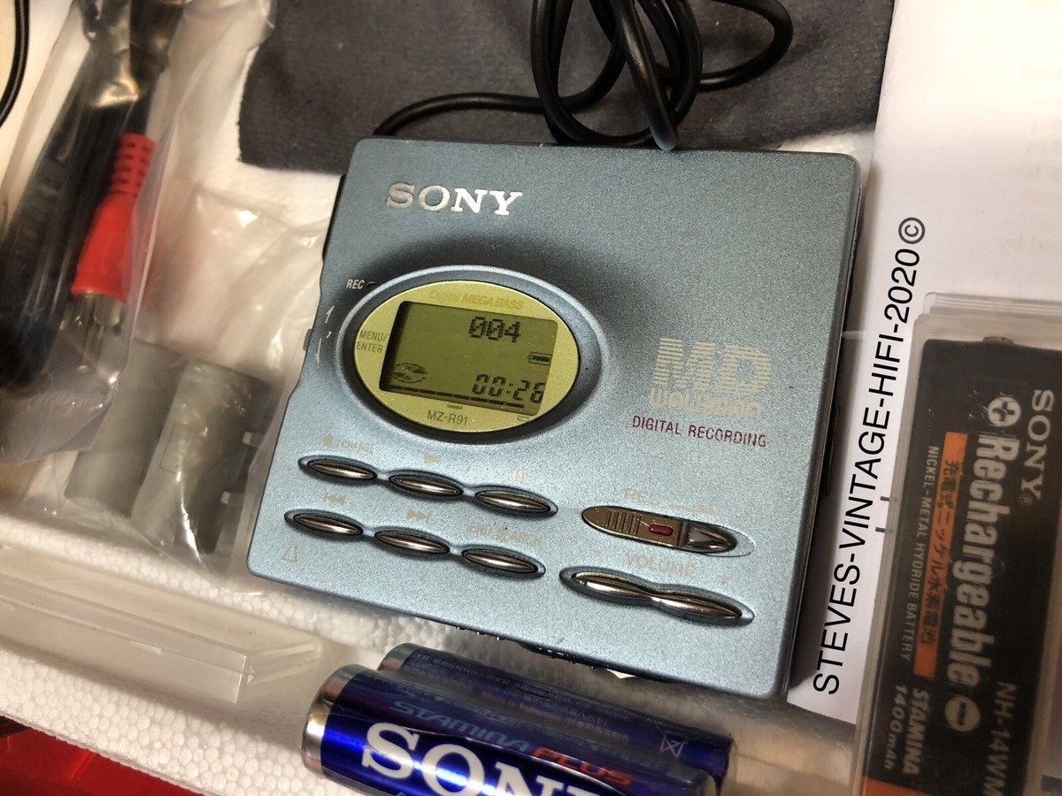 SONY MZ-R91 MD Walkman Portable MiniDisc Recorder/Player, Blue +