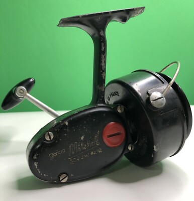Vintage GARCIA MITCHELL 302 SALT WATER REEL Fishing Tackle Casting Lure