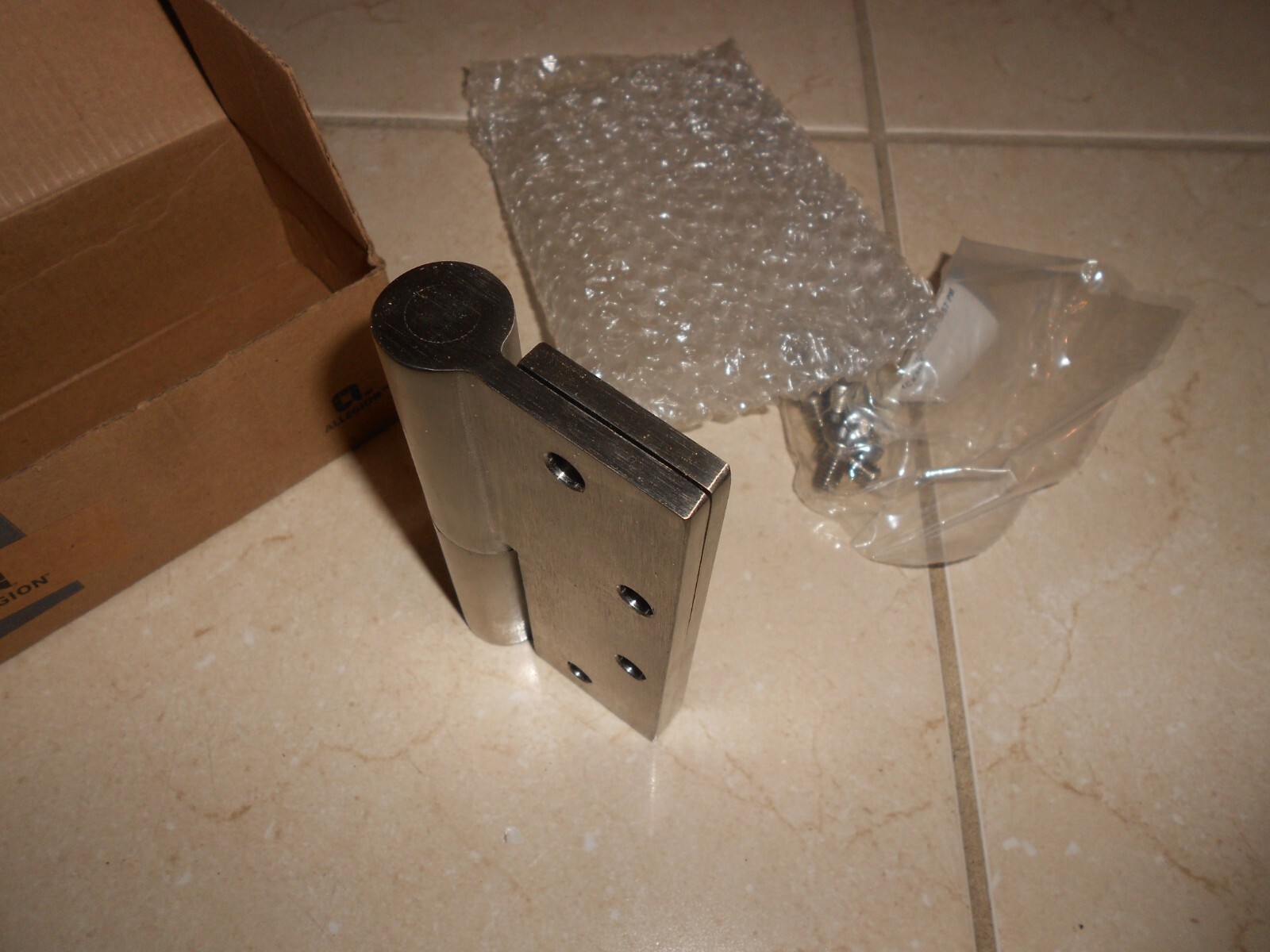Foto 5 di 6