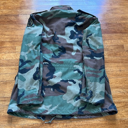 Chaqueta de Campo M65 De Colección Ejército de Estados Unidos Hombres M Mediana Camuflada Clima Frío Abrigo Años 80 - Imagen 17 de 17