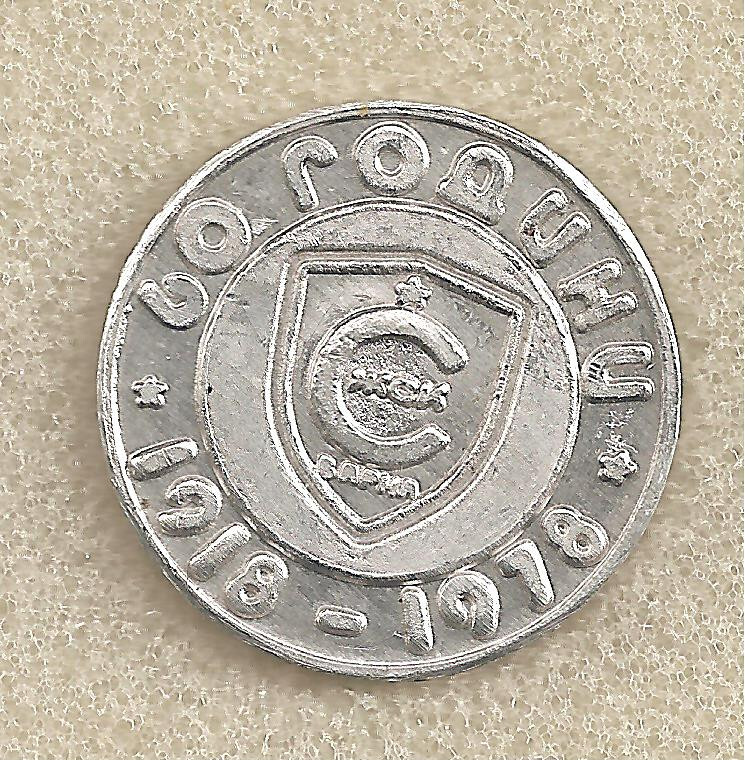 Foto 33 di 120