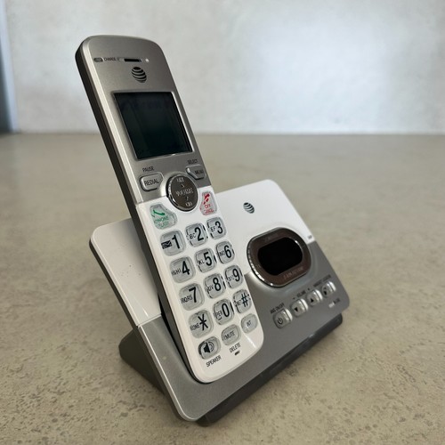 AT&T Model EL52303  Set 3 Handset Cordless Phone Answering System With ID Caller - Bild 3 von 22