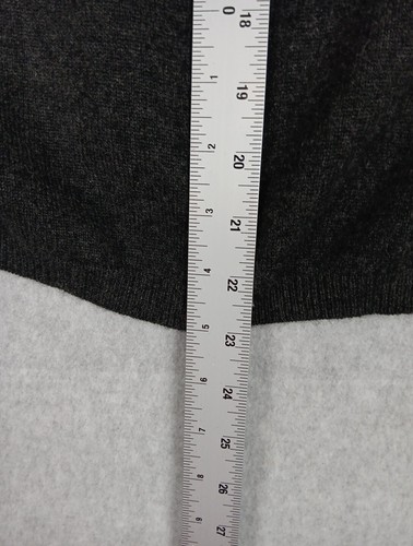 VALERIE STEVENS 100% 2 Ply Cashmere Cardigan Sweater Medium Gray Snap up EUC - Picture 4 of 6