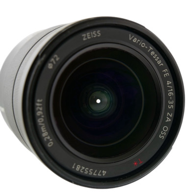 Sony Vario-Tessar T FE 16-35mm f/4 ZA OSS Zeiss Interchangeable Lens E-Mount