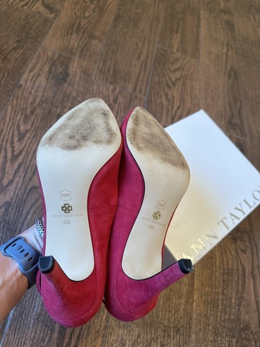 Ann Taylor Red Vivian Suede Ankle Strap Heels 8.5 EUC - Picture 6 of 10