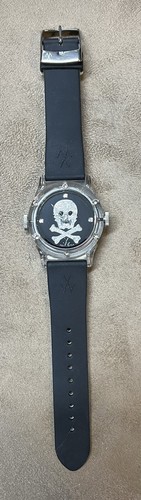 TOY WATCH Reversible GMT World Time, White/Black Skull Watch, TW10NA - Picture 2 of 10